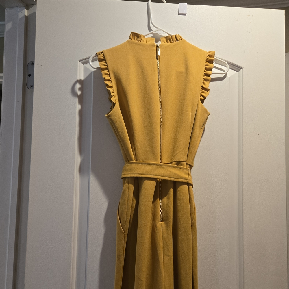 NWOT WOMENS JUMPSUIT - Picture 5 of 6